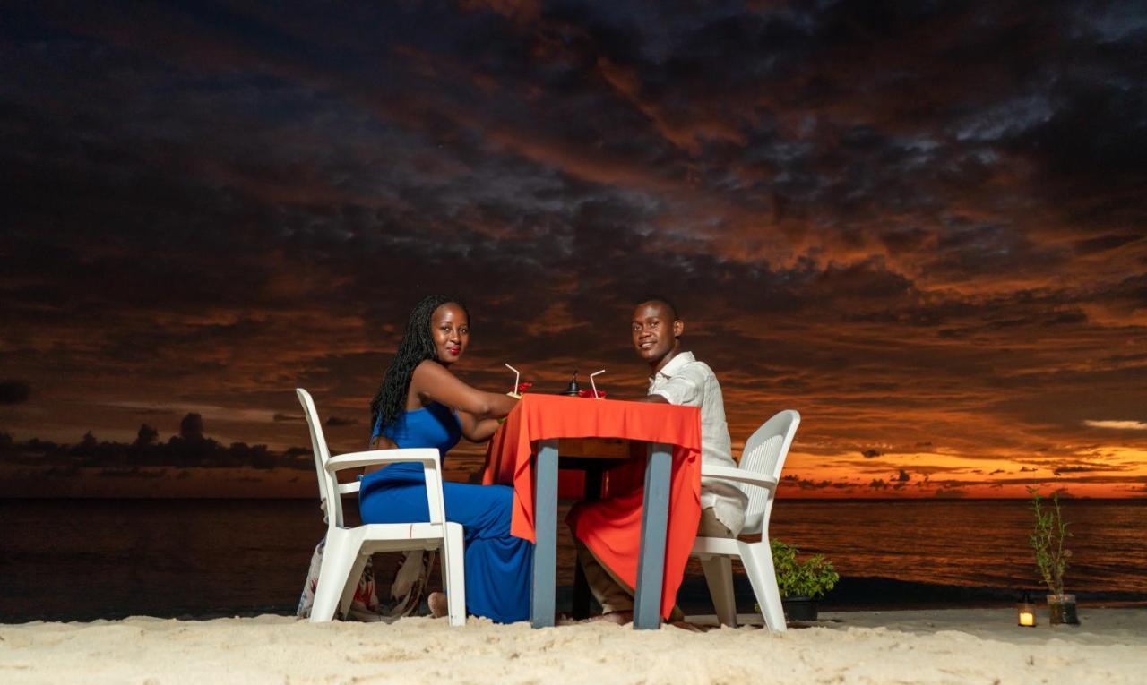 Olhumathi View Inn Ukulhas Buitenkant foto