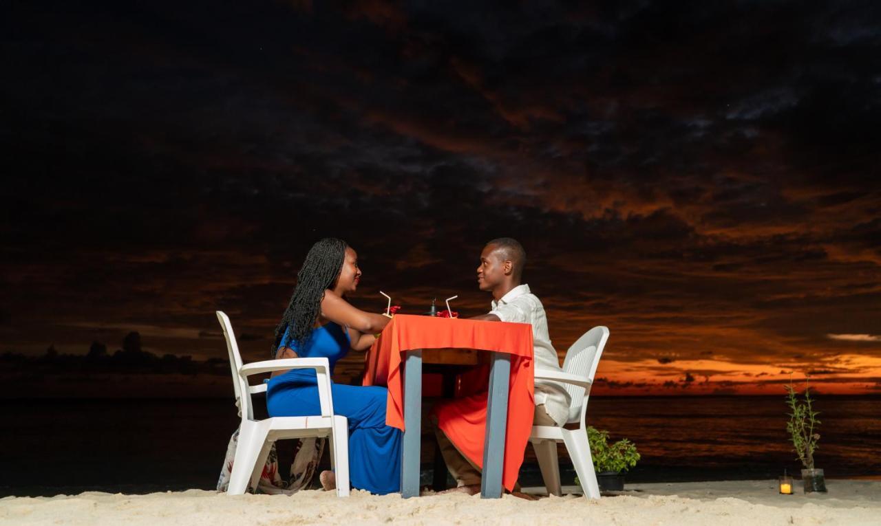 Olhumathi View Inn Ukulhas Buitenkant foto